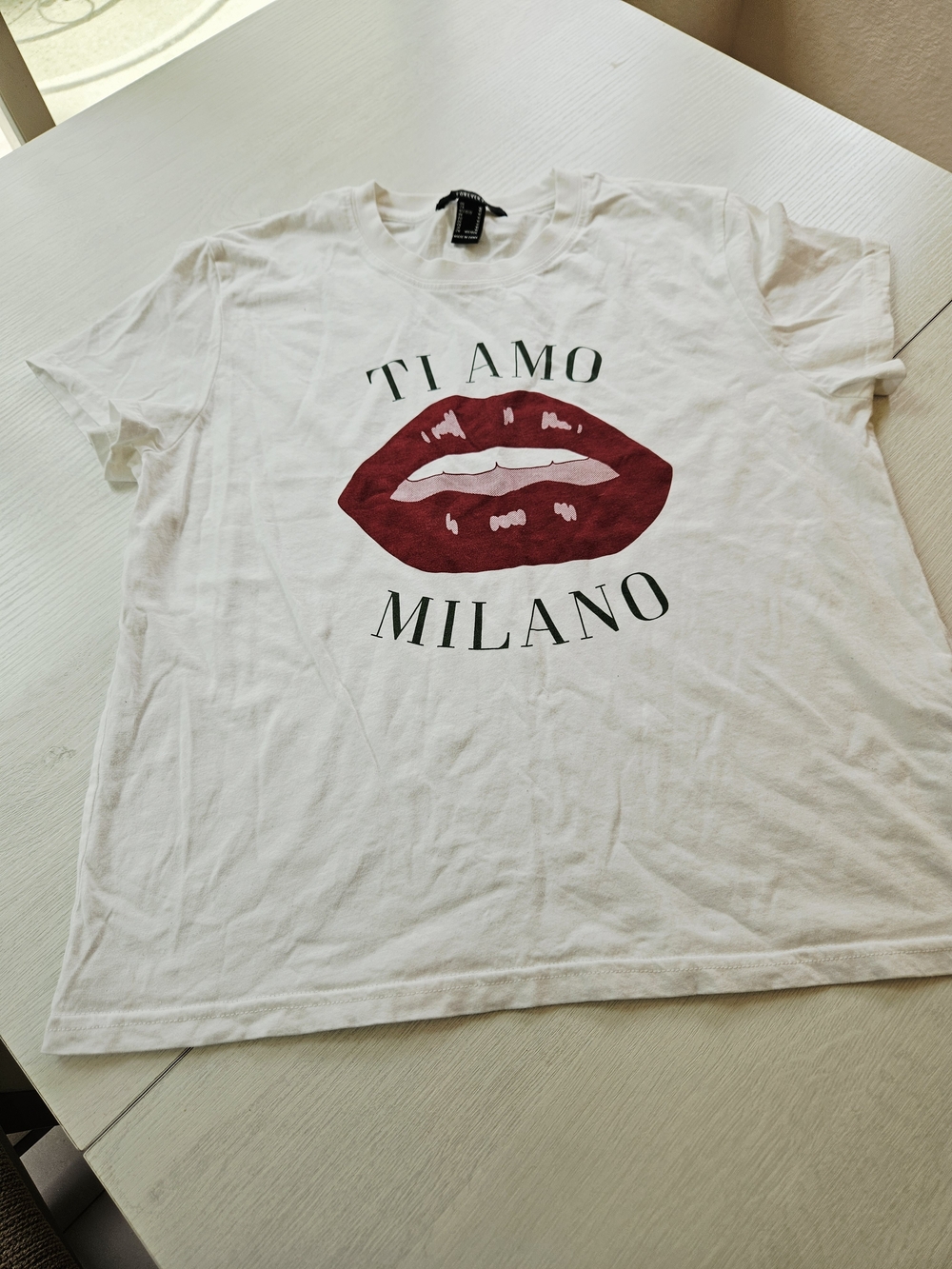 Forever 21 White Crew Neck Tee